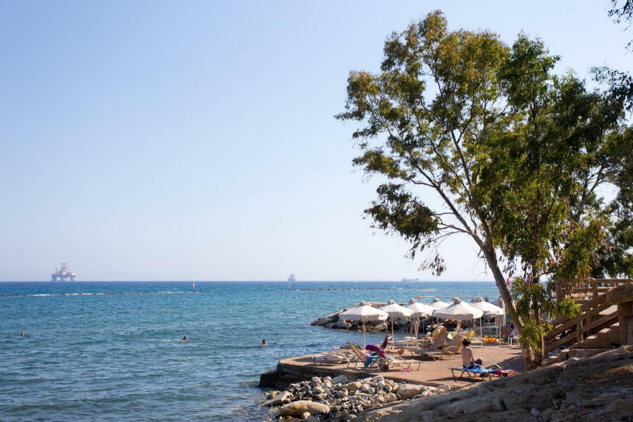 Galatex Beach Living By Trulycyprus 利马索尔 外观 照片